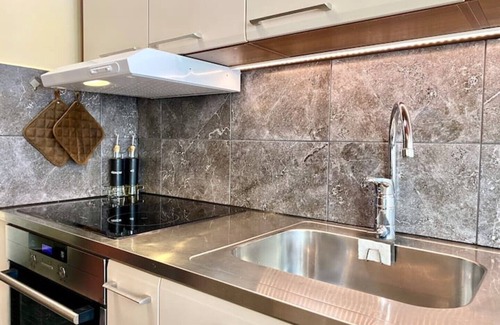 Juupajoki Apartment | Impressive condo 40 min from Tampere + parking