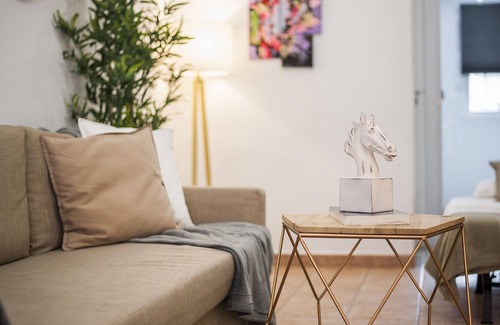 Numancia House | IMPRESSIVE DUPLEX NEAR ATOCHA WITH HUGE GARDEN CHILL OUT FOR 10 PAX