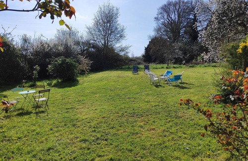 Saint-Lormel Cottage | In a listed site near the beaches