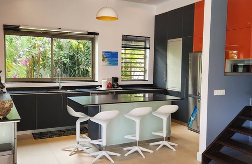 Punaauia Villa | In a quiet, popular subdivision, villa with pool, view of Moorea, 5 bedrooms