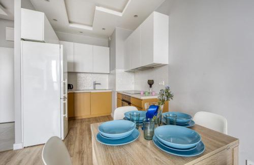 Wola Apartment | IN Apartments Okęcie