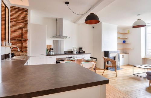 Decre-Cathedrale Apartment | In center of Nantes : apartment for 4