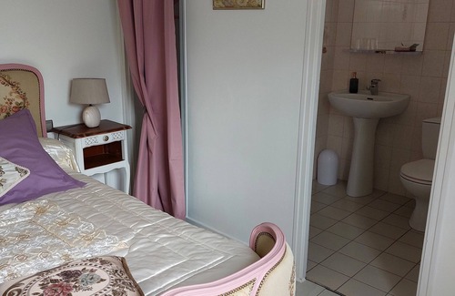 Mur-de-Bretagne Hotel | In Guerlédan, B&B near the lake and cycle path