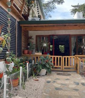 Paso Bajito Ski Chalet | In Jarabacoa Villa Candita