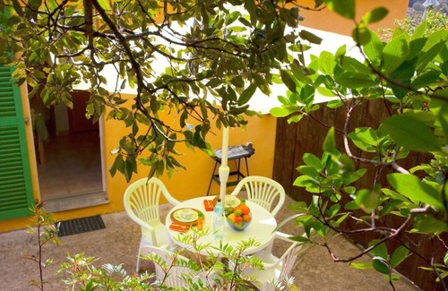 Olmeta di Capocorso Apartment | In Maghja, charming studio, 500m from the beach, river and hiking trails.