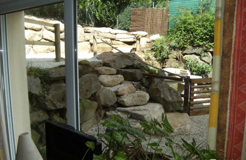 Saint-Jean-le-Thomas Cottage | In one of the most beautiful village of the Manche, functional garden level