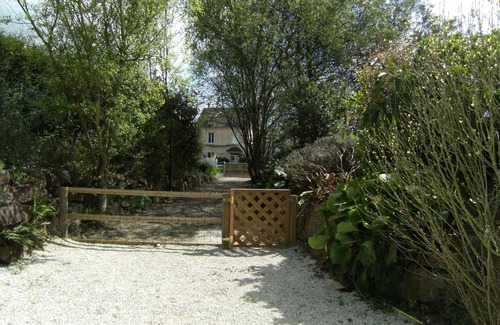 Saint-Jean-le-Thomas Cottage | In one of the most beautiful village of the Manche, functional garden level