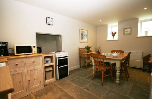 Hinton Blewett Cottage | In peaceful rural location within walking distance of lovely pub, near Bath.