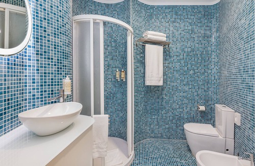 Centro / Baixa House | In Porto Gallery Guesthouse