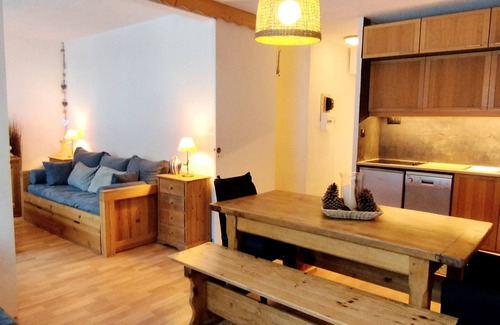 Prapoutel Apartment | In Prapoutel: 2-room cabin, ski-in/ski-out, balcony, 4th floor