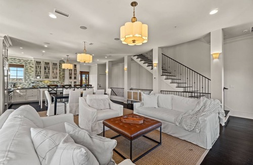 Rosemary Beach House | In Rosemary! Steps to Pool! Outdoor Oasis! Sleeps 18, Pets OK!