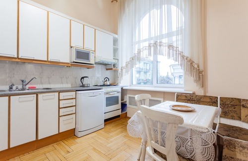 Shevchenkivs'kyi District Apartment | ππππβ€οΈπΊπ¦ in Shevchenkivs'kyi district