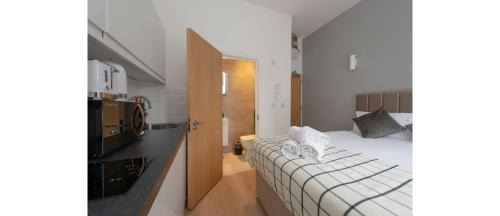 King's Cross Apartment | In Style Studio Apartment Close to Everything