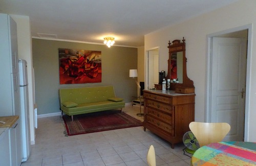 Gruissan Apartment | In the Bird Paradise, an Oasis of Silence, the Best Rest for You!