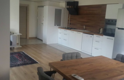 Liman Mahallesi Apartment | in the center, the beach is 700 meters.
