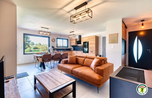 Senneville-sur-Fecamp House | In the heart of Senneville