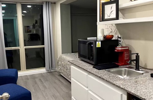 Medicine Park Apartment | In the Heart of Medicine Park, Right outside of Fort Sill perfect for Basic Training Graduation.