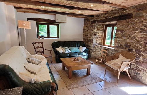 Centres House | In the heart of nature, in an old mill, house with swimming pool