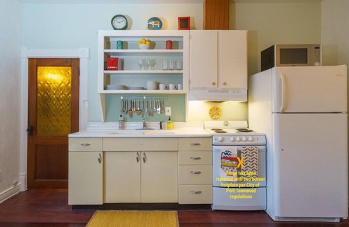 Port Townsend Historic District Apartment | In the Heart of Port Townsend! Just Blocks to Downtown & Uptown Districts