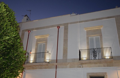Cutrofiano Apartment | In the heart of Salento, Palazzo Rimesa welcomes you to its apartments.