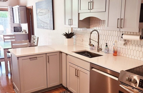 Sister Bay House | IN THE HEART OF SISTER BAY!