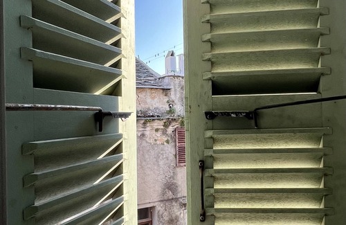 Figarella Apartment | In the heart of the village of Saint-Florent near the port