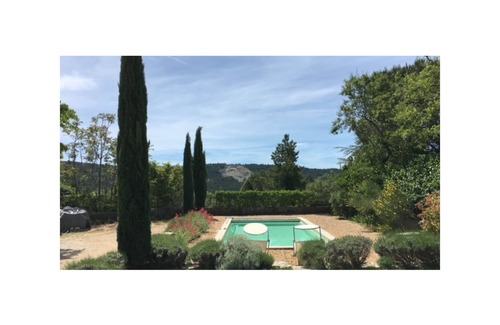 Rustrel House | In the heart of the Luberon and the Colorado Provençal, former school completely renovated