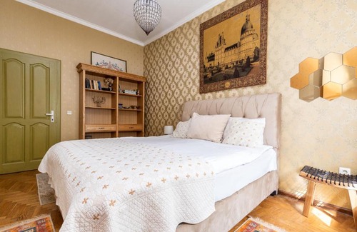 Old Town Apartment | In the heart of the Old Town VIP Apartment