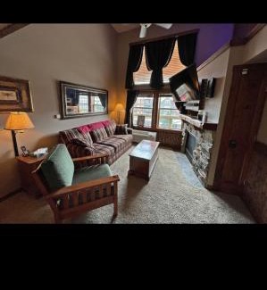 Snowshoe Apartment | In the Heart of the Village Ski In Out