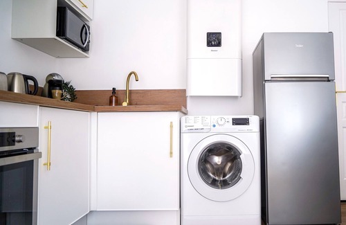 Chateauroux Apartment | In the heart of town, brand new, fully equipped + parking lot