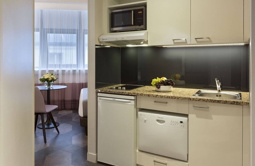 16th Arrondissement Apartment | In The Heart Of Trocadero Studio With Aircon