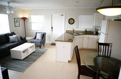 Treasure Island Condo | In the Heart of Treasure Island! Located on waterway and 2 blocks from Beach!