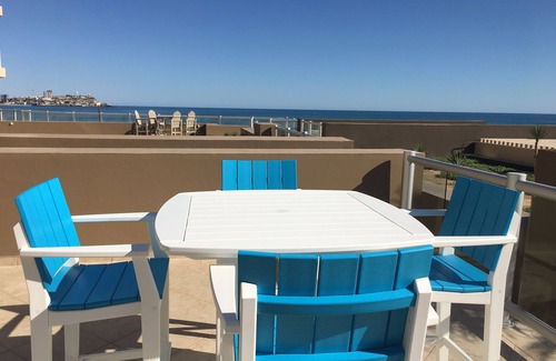Puerto Penasco Condo | In The Middle Of All, Ocean Front Ground Floor 2BD. Steps from the beach Phase 1