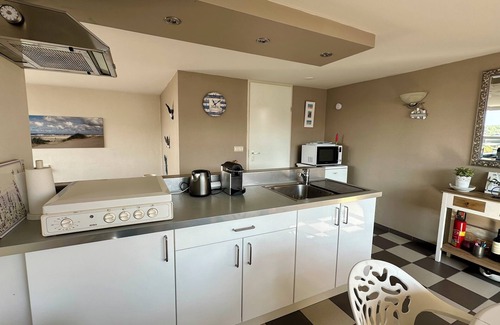 Bergen aan Zee Apartment | In the middle of the dunes and only 50 m from the beach! The location will enchant you.