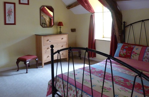 Plouguenast House | In the nature, along the river with sport activities and swimming pool