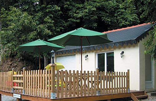 Plouguenast House | In the nature, along the river with sport activities and swimming pool