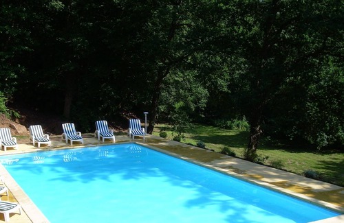 Plouguenast House | In the nature, along the river with sport activities and swimming pool