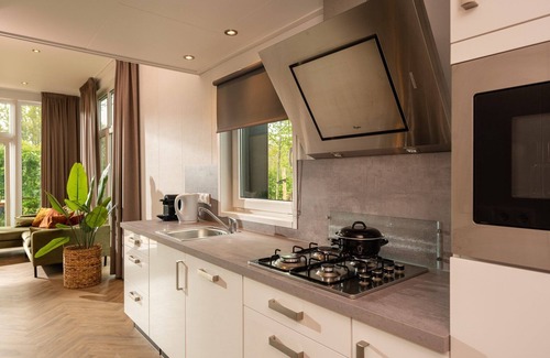 Zuna Cabin | In the Wellness Boutique you will enjoy a unique wellness experience with a view of the Twente countryside!