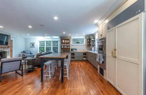Saratoga Springs House | In -Town Renovated Luxury Family Retreat Available All Year