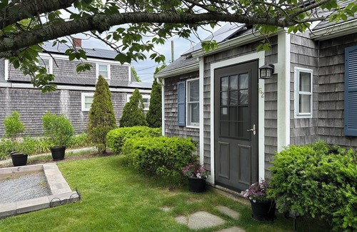 Vineyard Haven House | In-Town Vineyard Haven House with Central AC, Walking Distance to Boat