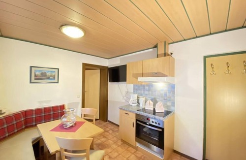 Saalbach-Hinterglemm Apartment | IN2- 2 Zimmer max. 3 Personen by Interhome
