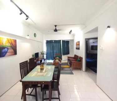 Bagan Pinang Apartment | Inap Desa Chempaka, Golden Straits Villa