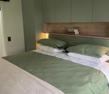Cape Town City Centre House | InAweStays Holiday Homes