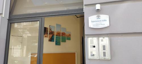 Municipio 2 Apartment | InBlu