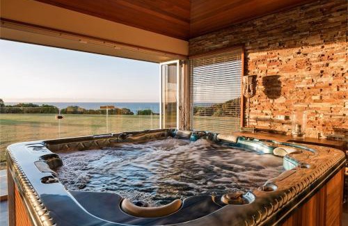 Gracetown House | Incognito - An Exclusive Oceanfront Estate