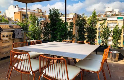 Sant Antoni Apartment | Incredible 2BR Penthouse with Urban Rooftop Garden