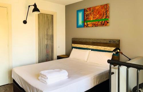 Sant Antoni Apartment | Incredible 2BR Penthouse with Urban Rooftop Garden