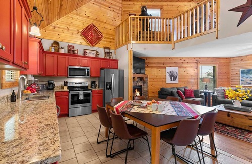 Branson Cabin | Incredible 3 Level Luxury Cabin! 4 Bedroom Suites, 2 Living Areas, 3 Pools-21