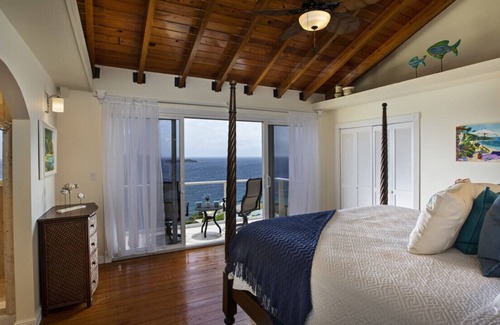 Estate Little Saint Thomas Villa | Incredible 6BR - walk to the beach, sleeps 13!