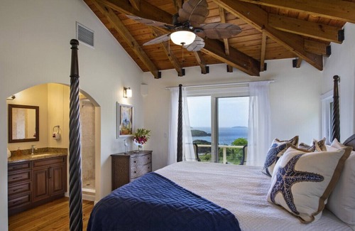 Estate Little Saint Thomas Villa | Incredible 6BR - walk to the beach, sleeps 13!